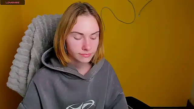 Fiona_Night's cam snapshot