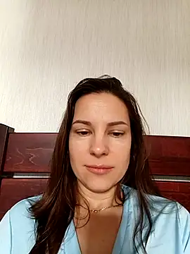 She-Moon's cam snapshot