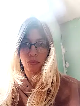 StaceyBlond's cam snapshot