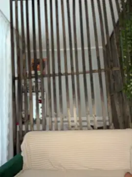 LittleFox___'s cam snapshot