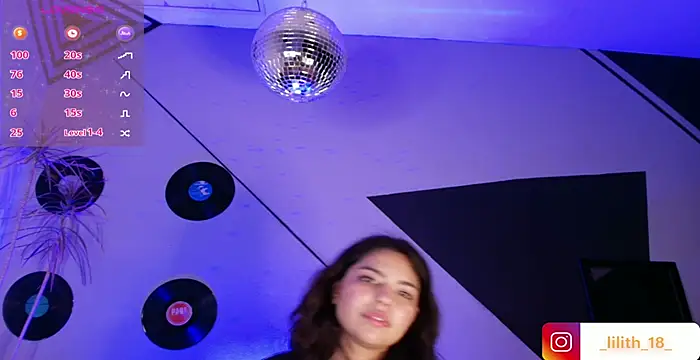 _Lilith_18_'s cam snapshot