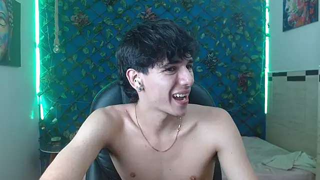 AmethystShadow17 live sex cam