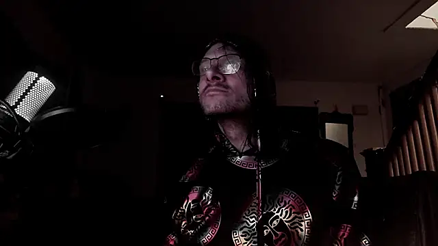 MasterDaddyCool live sex cam