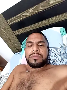 rey_latino20cm live sex cam