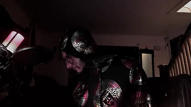 MasterDaddyCool's cam snapshot