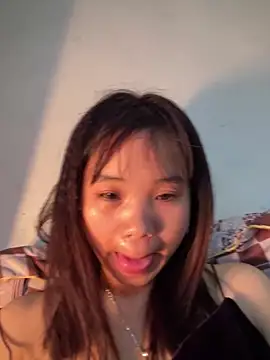 Ngoc-bbi live sex cam