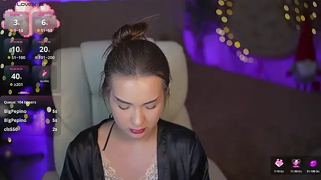 OliviaMoore_'s cam snapshot