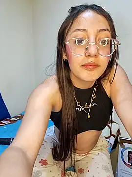 StefaniaFoxx_'s cam snapshot