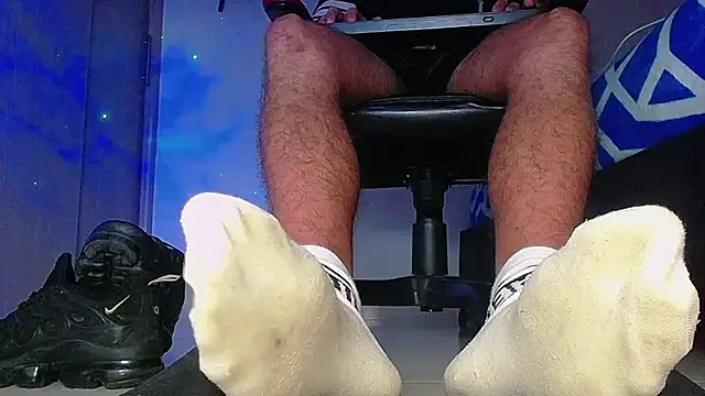 Sir_kev66 live sex cam