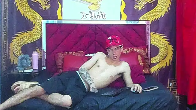 Pride_couple live sex cam