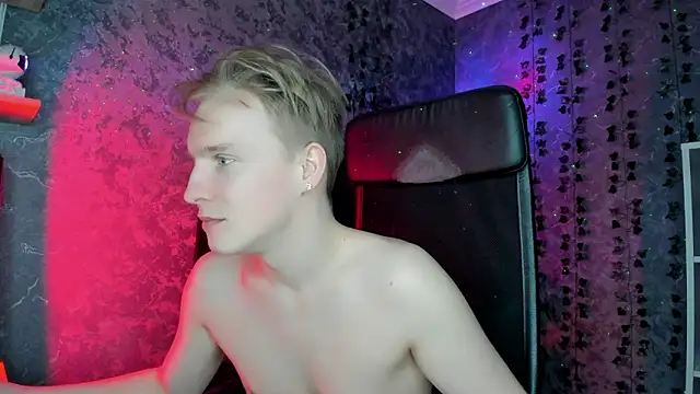 AlexxSweet live sex cam