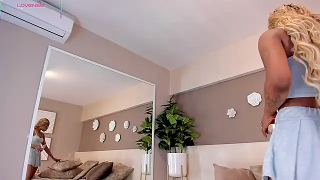 AriaFoster live sex cam