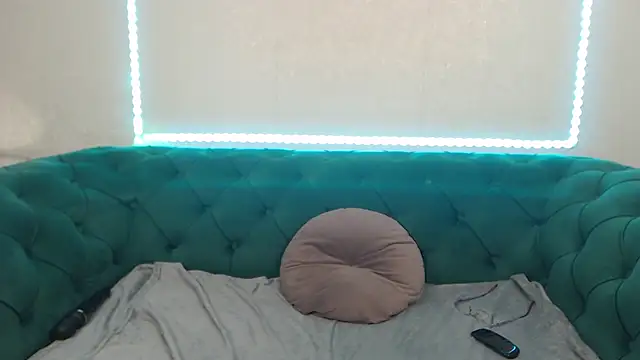 IvanaCharm's cam snapshot