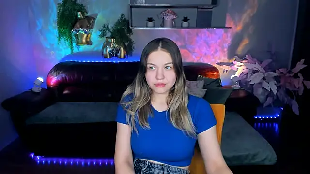 SimaHeaven's cam snapshot