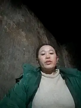 dakota-kis's cam snapshot