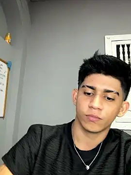 Thiago_Olsen live sex cam