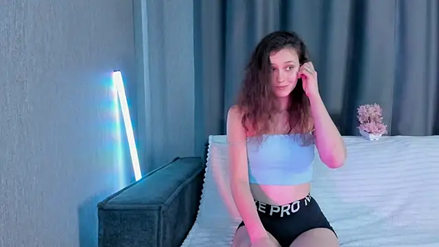 FoxFever's cam snapshot