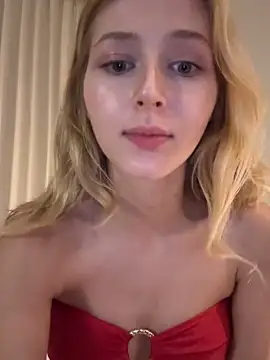 LunaRase's cam snapshot