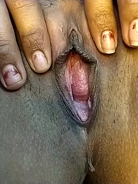 Sexy_dolls's cam snapshot