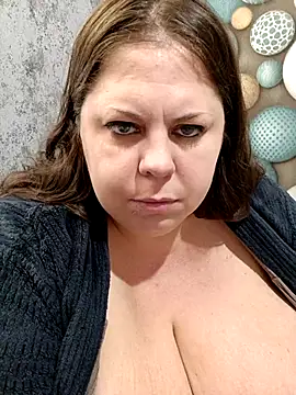 Ginabig live sex cam