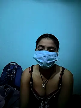 18_year_old_girl's cam snapshot