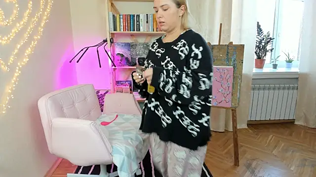 BrightDani's cam snapshot