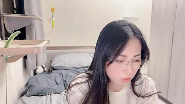 BabyOneDaily live sex cam