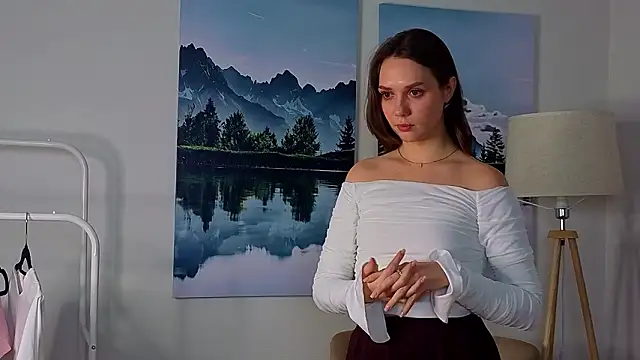 RoseliaLocatelli's cam snapshot