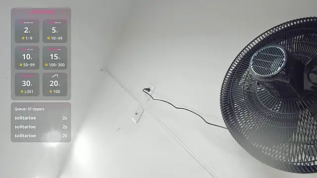 Karliie_kloss_'s cam snapshot