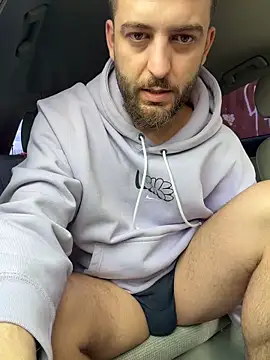 Pablo_Hornyguy95 live sex cam