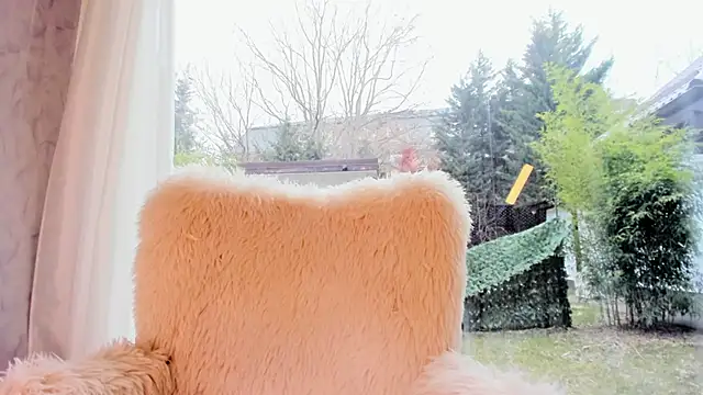 Naila18 live sex cam