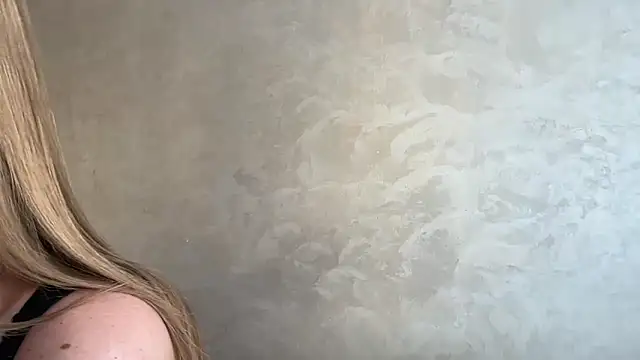 CaitlinaJayne23's cam snapshot