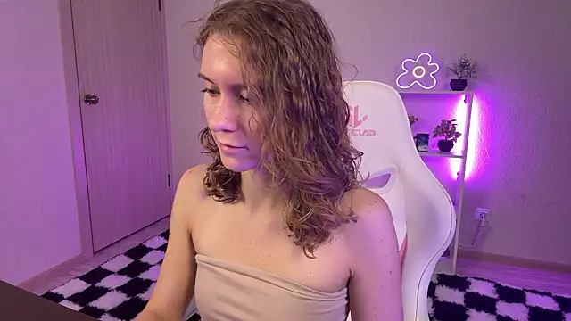 KellySunn's cam snapshot