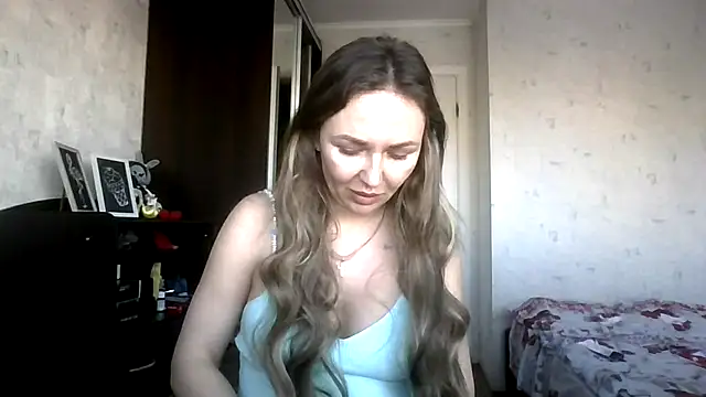 AngelinaLove28's cam snapshot