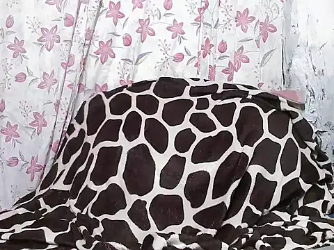 Micha_LustyLuxe's cam snapshot