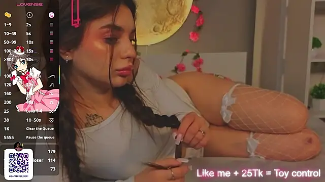 LauraHansil's cam snapshot