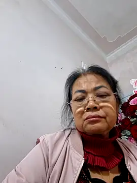 Hotestlove's cam snapshot