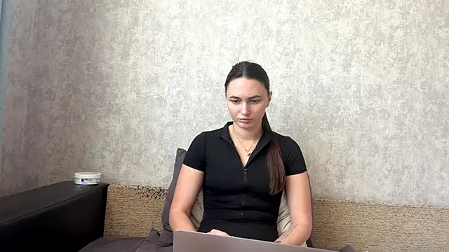 GiuseppinaDoede's cam snapshot