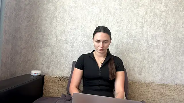 GiuseppinaDoede's cam snapshot