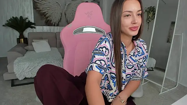 TiffanyHouston_'s cam snapshot