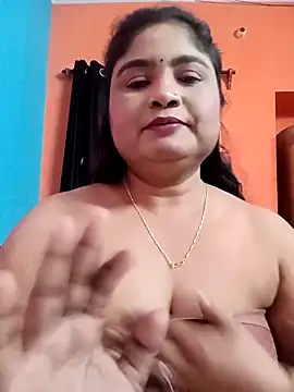 hornyriyanka live sex cam