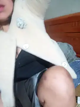 Melylyna live sex cam