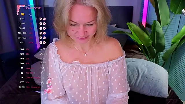 AssolMonet's cam snapshot