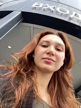 QuitieLia live sex cam