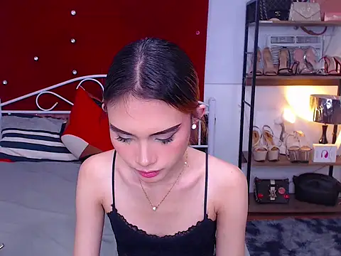 MeatyhorsecockMistress's cam snapshot