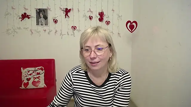 LaurenWishy's cam snapshot