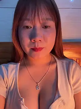 Liness101's cam snapshot