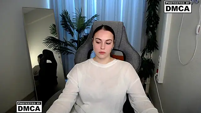 Sweet_Dreamsss_0's cam snapshot