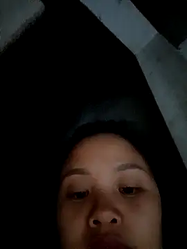 Pretty-haert's cam snapshot