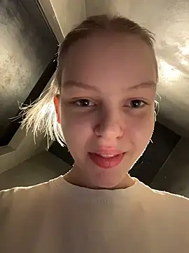 AshleyMur's cam snapshot